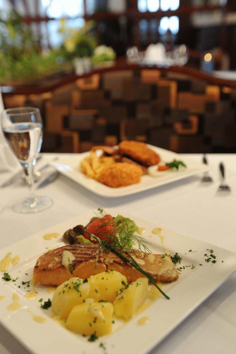 Hotel & Restaurant Hugenottengarten Friedrichsdorf Dış mekan fotoğraf
