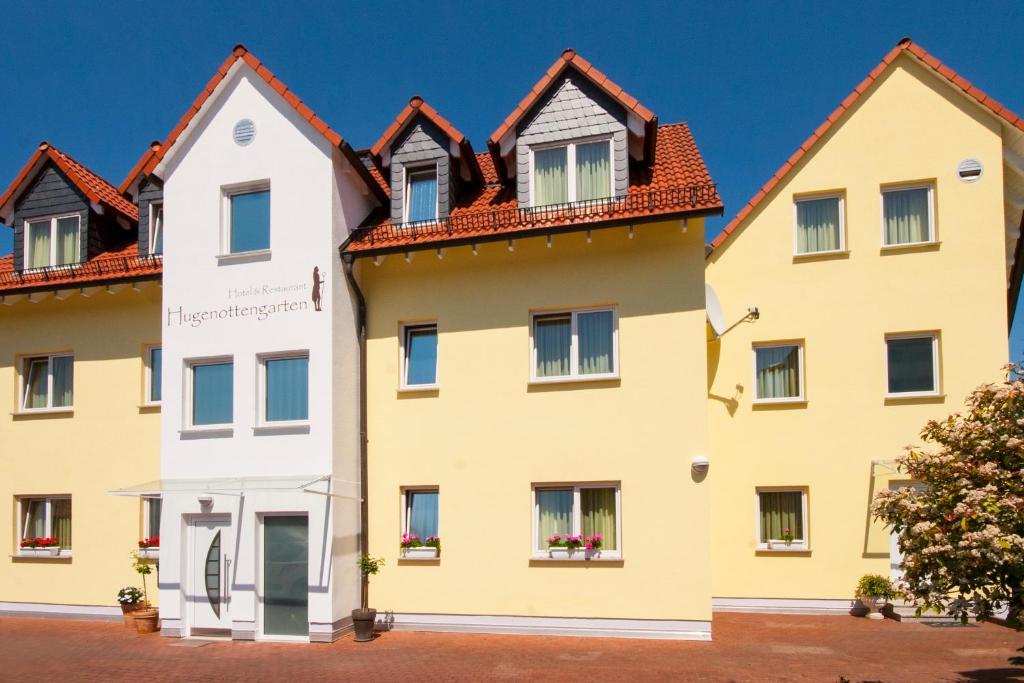 Hotel & Restaurant Hugenottengarten Friedrichsdorf Dış mekan fotoğraf